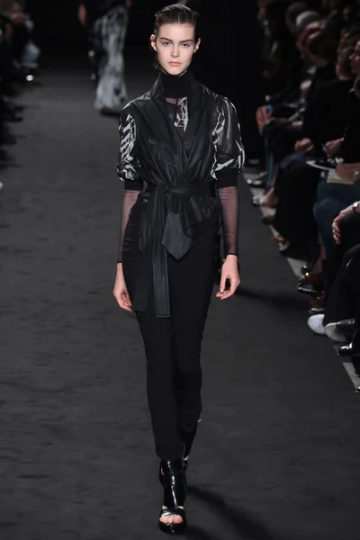 Look 6